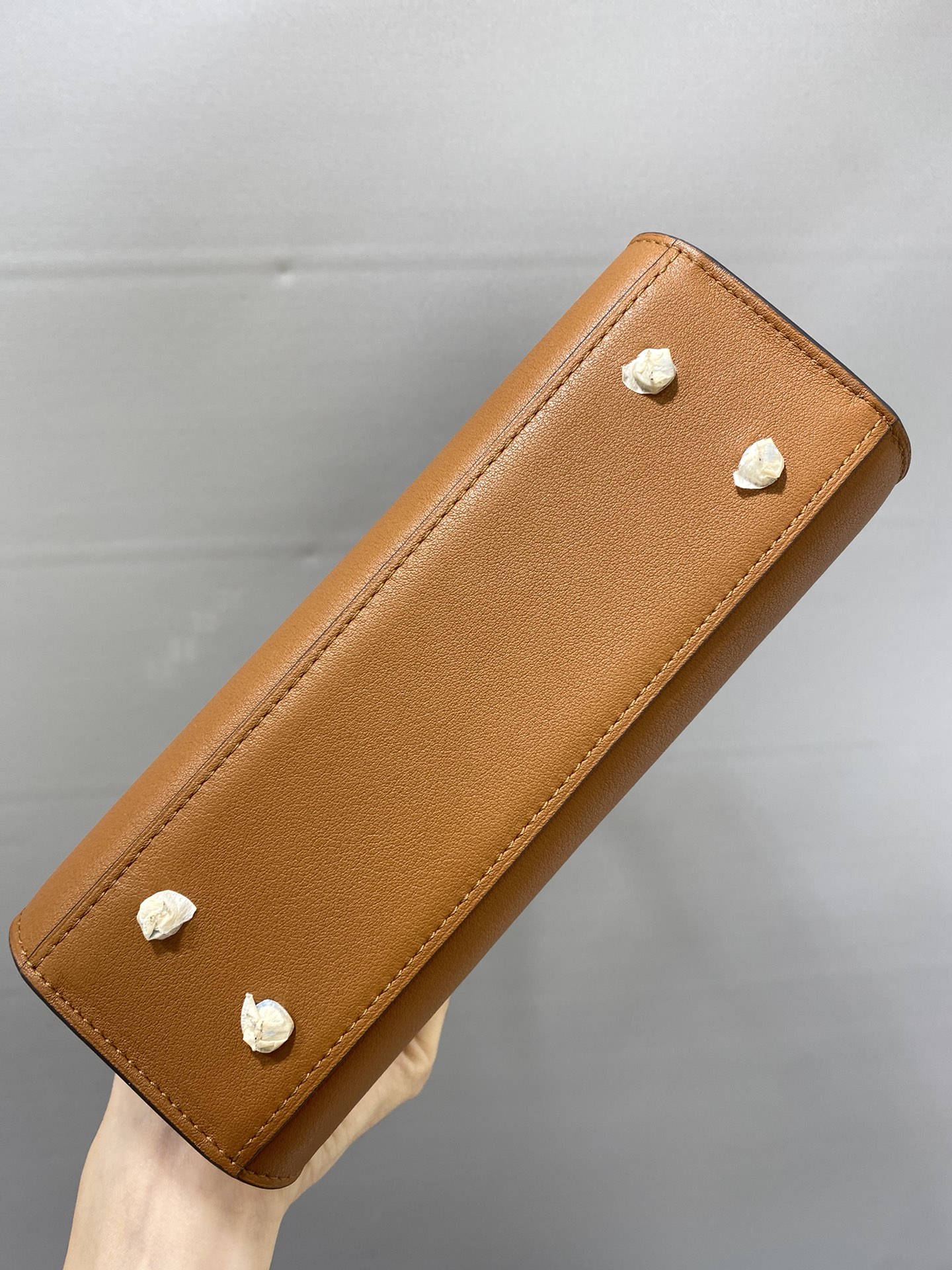 델보 톰페트 MM 샤리오뜨백